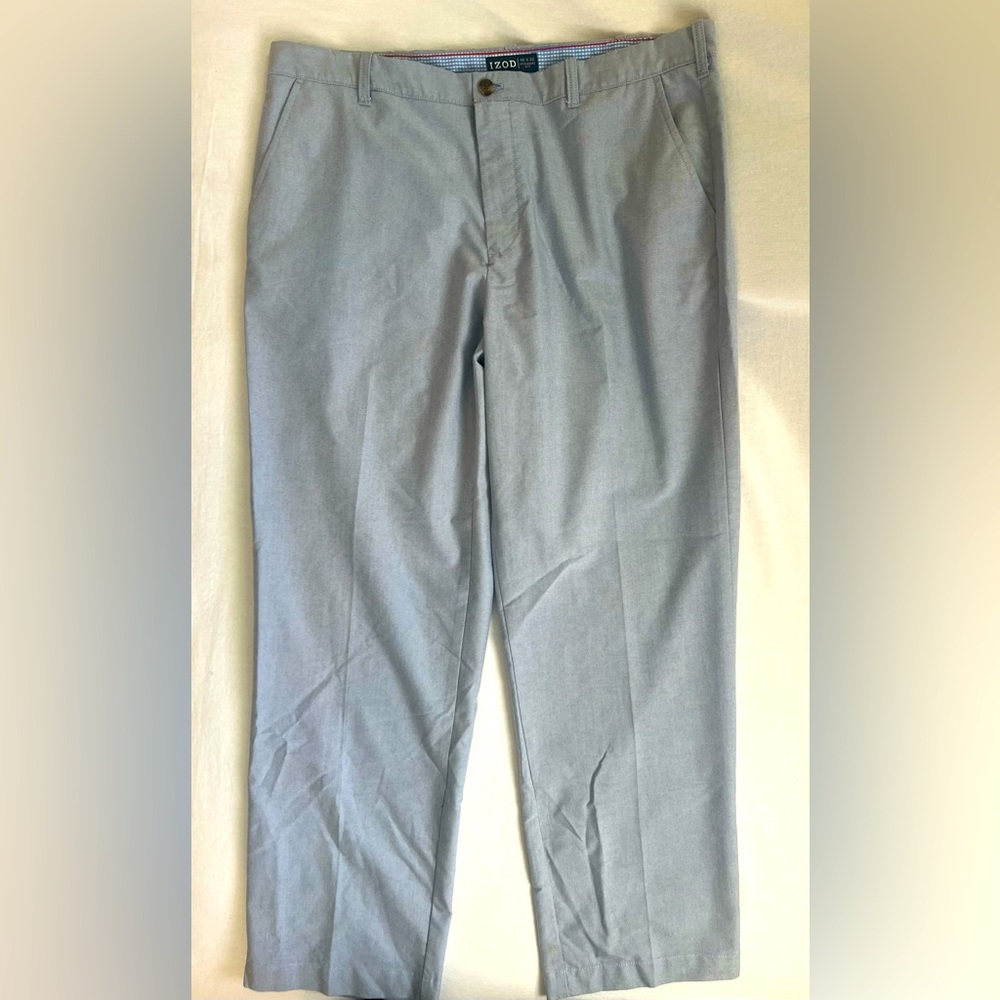 Izod Light Gray Men's Dress Pants - Picture 4 of 4